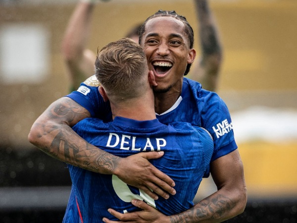 Joao Pedro Tak Khawatir Bersaing dengan Liam Delap di Lini Depan Chelsea